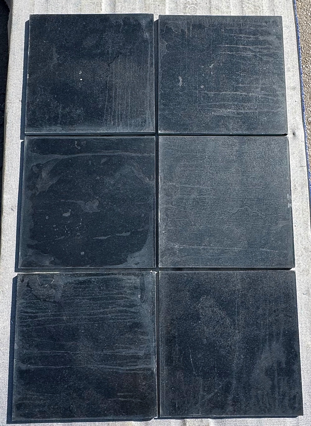 Andhra Black | Verzoet | 400x400x15-25mm | Graniet