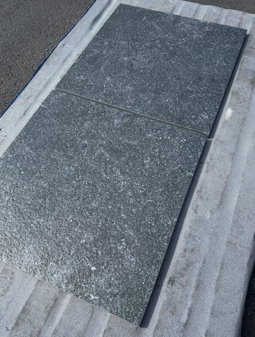 Black Scraped | 600x600x20mm | Keramiek