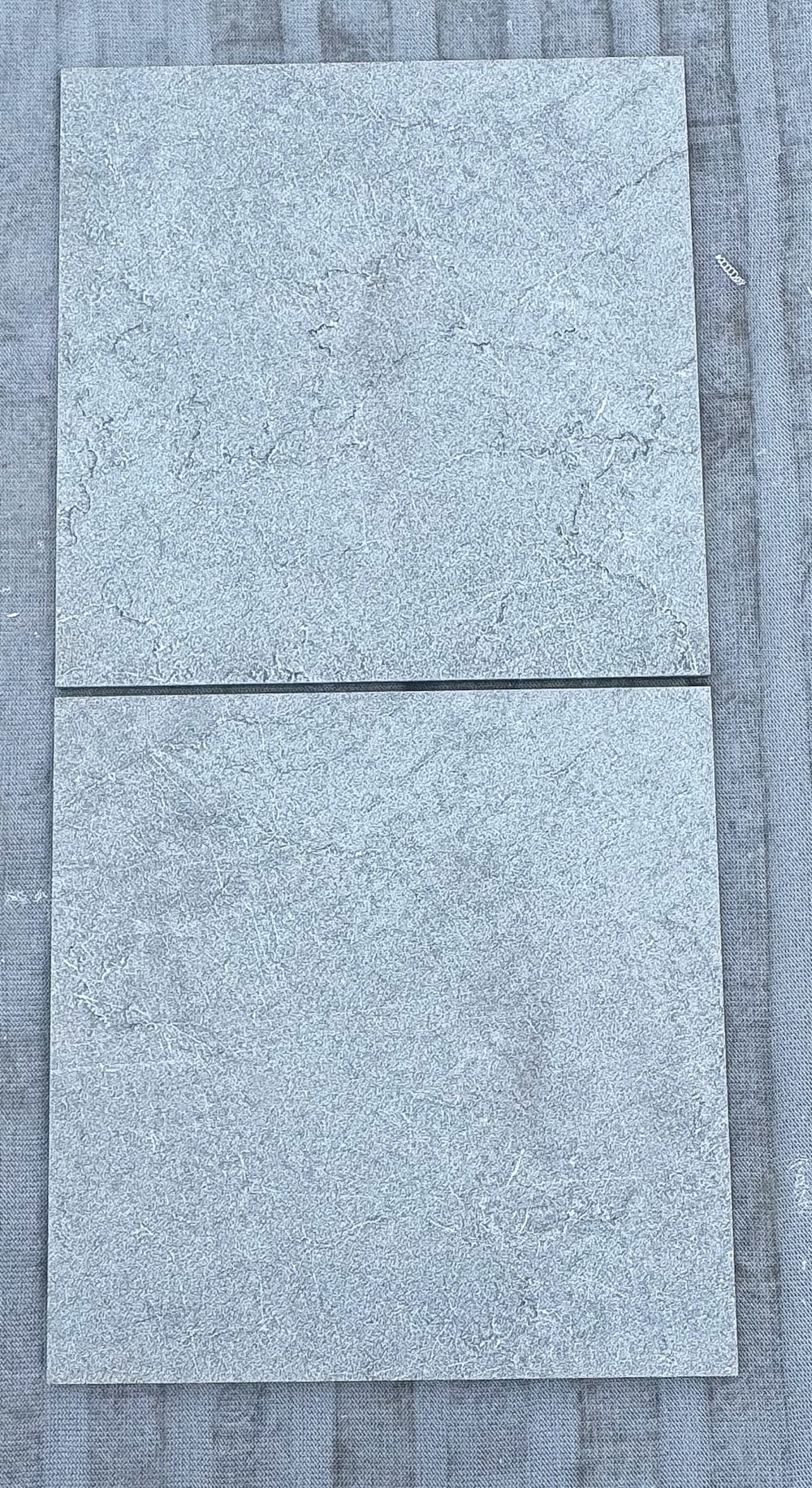 Blue Scraped | 600x600x10mm | Keramiek