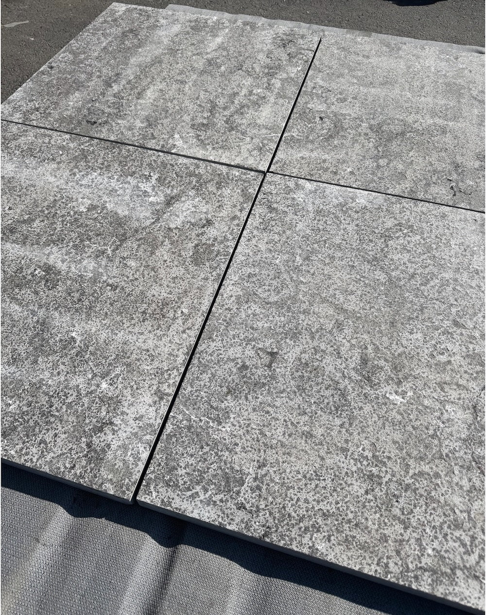 Montal Patio | 600x600x30mm | Kalksteen