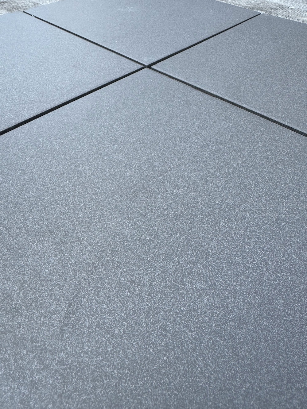 Zero DG | 300x300x8mm | Vloertegel