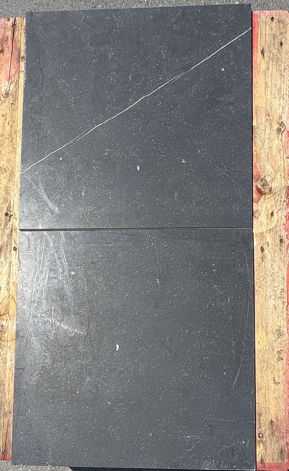 Cerstone Belg Blauwsteen | Verzoet | 600x600x12mm | Vloertegel