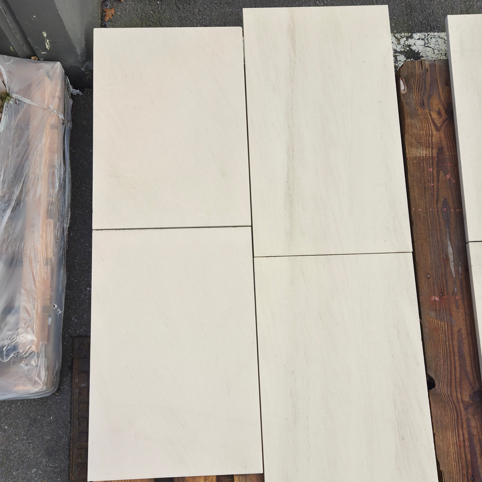 Monfort | Verzoet | VLx400x20mm | Kalksteen