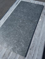 Black Scraped | 600x600x20mm | Keramiek