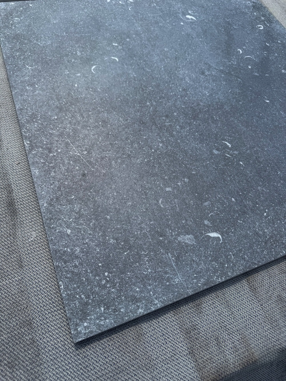 Irish Blue | 600x600x9.2mm | Terrazzo